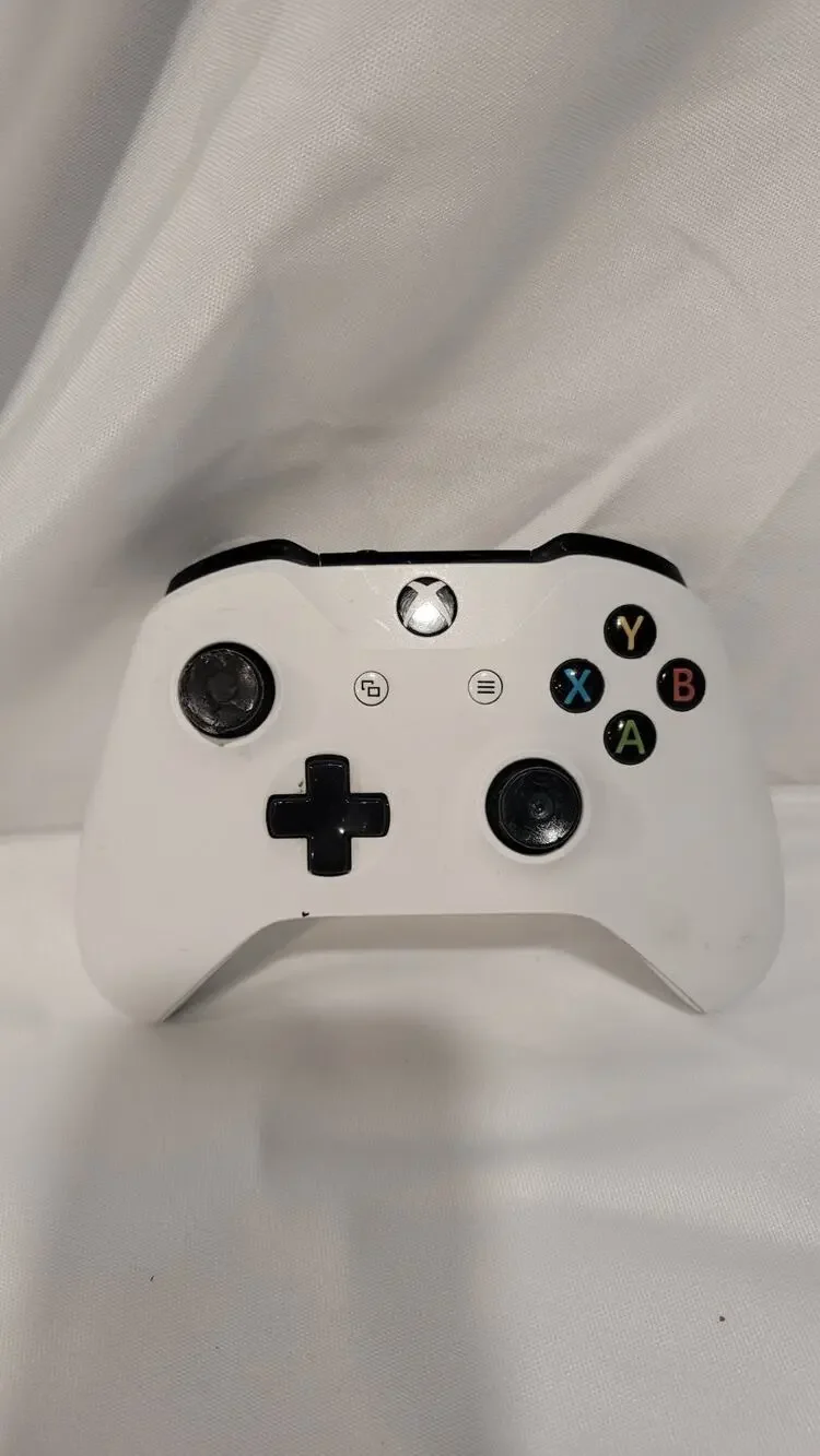 OEM Microsoft Xbox One Wireless Controller White Model 1708 Bluetooth Tested